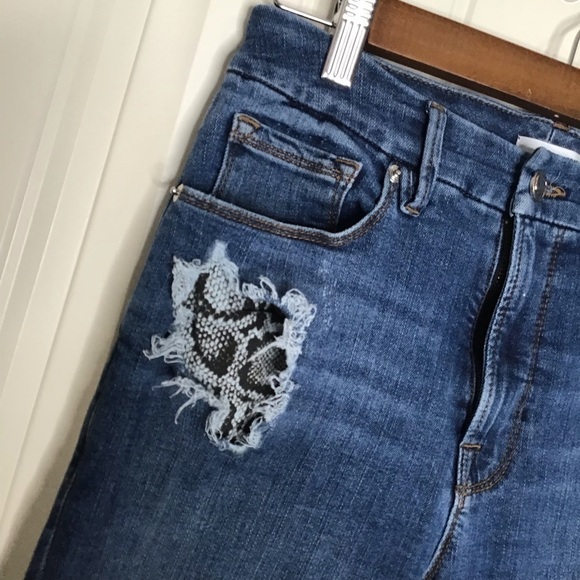 Good American Good Waist Skinny Jeans Size 27. - Picture 5 of 10